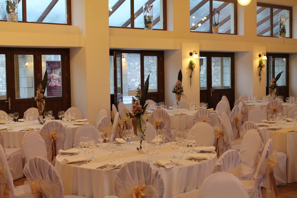 Madi Kuria Hotel المظهر الخارجي الصورة