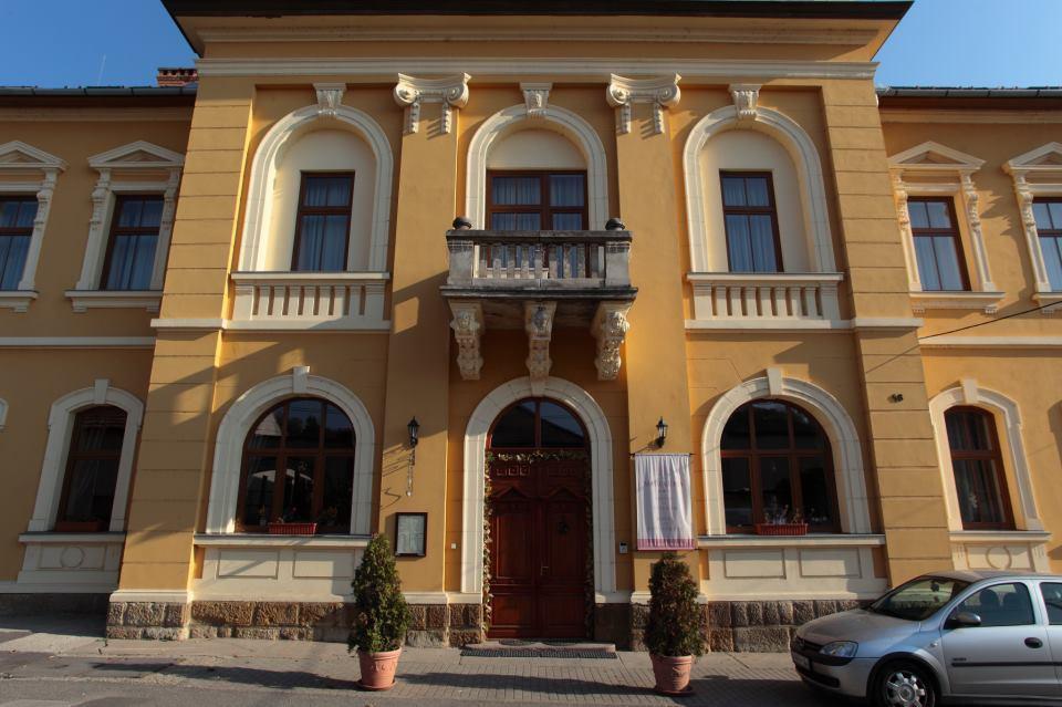 Madi Kuria Hotel المظهر الخارجي الصورة
